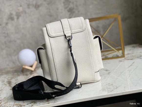 CHRISTOPHER XS LOUIS VUITTON 0820